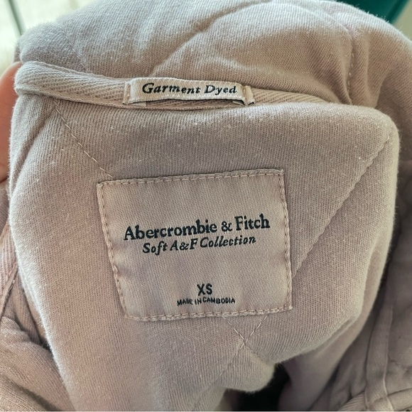 Abercrombie & Fitch Purple Lavender Quilter Pullover Quarter Zip Sweater - Picture 4 of 8